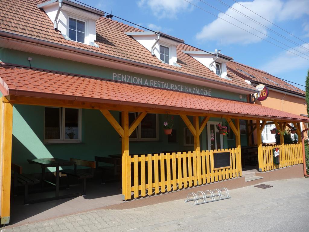 Penzion A Pizzerie Na Zalozne Kobylí Exterior photo